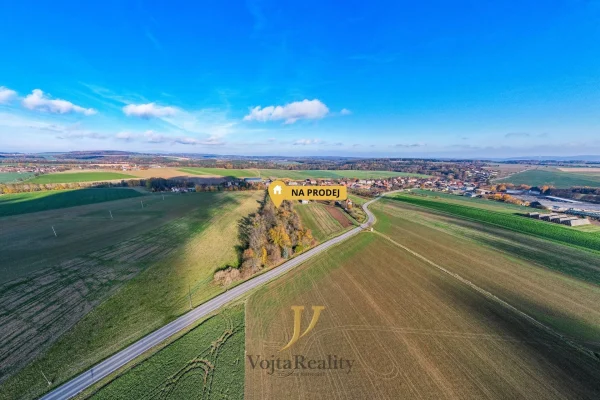 1920x1920wm1-bd81c-prodej-stavebniho-pozemku-13-897-m2-budetsko-dji-0151-edc735d8d6-3114378138