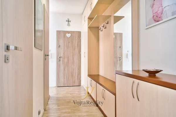 1920x1920wm1-c1323-prodej-byty-2-kk-57m2-15m2-terasa-loudova-olomouc-dsc07332-8b6335d8d6-4177509397