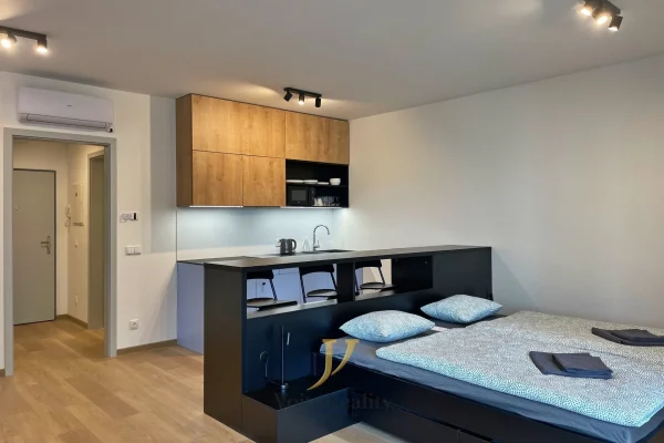 1920x1920wm1-c1c46-img-5061-638a35d8d6-3974190877