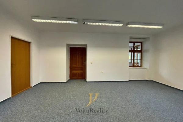 1920x1920wm1-c3c5b-pronajem-kancelare-31m2-olomouc-img-3243-51ee014344-3825940298