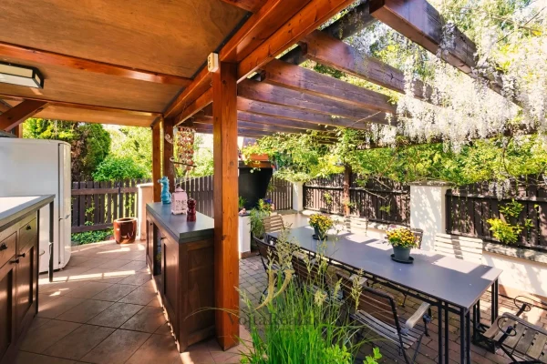 1920x1920wm1-c4540-prodej-vila-440-m2-olomouc-lazce-bd9a05231-31aa35d8d6-2586617939-1