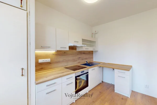 1920x1920wm1-c9709-pronajem-byty-2-1-43-m2-rokycanova-olomouc-rokycanova-04102026-100324-c42735d8d6-1300216052