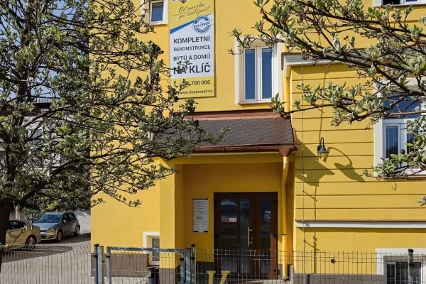 1920x1920wm1-cd7ff-nabizi-pronajem-kancelare-25m2-olomouc-img-6381-kopie-bd4f35d8d6-849178792