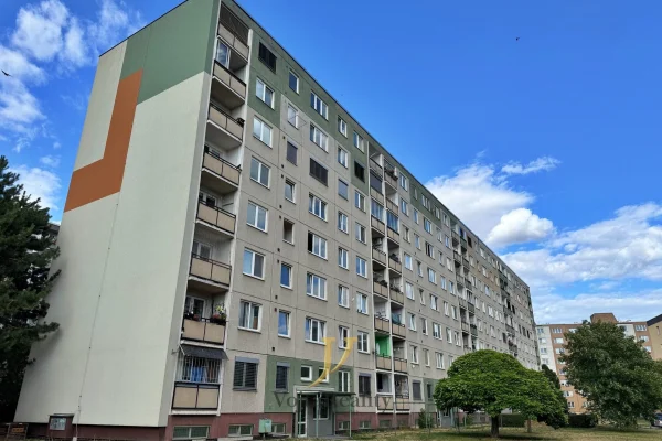 1920x1920wm1-d300d-pronajem-byty-3-1-70m2-olomouc-povel-img-3359-5ab4014344-1514441102