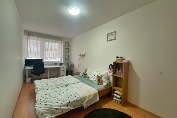 1920x1920wm1-d437c-img-4400-4d2e014344-3140672583