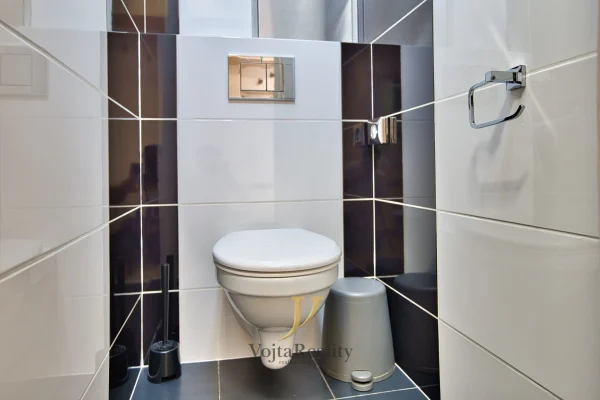 1920x1920wm1-d928f-prodej-byty-2-kk-57m2-15m2-terasa-loudova-olomouc-dsc07309-57c135d8d6-4148743106