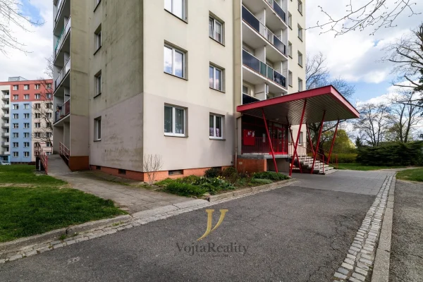 1920x1920wm1-da444-prodej-bytu-3-1-63-m2-olomouc-nova-ulice-047a0483-1d4635d8d6-1009681990