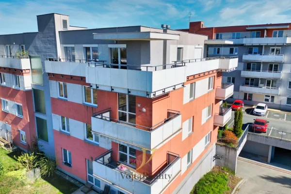 1920x1920wm1-dd208-prodej-bytu-3-kk-92-m2-mosnerova-olomouc-dji-0974-024d014344-118160524