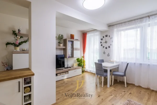 1920x1920wm1-e0541-prodej-byty-2-kk-57m2-3m2-balkon-loudova-olomouc-bd9a6875-hdr-838735d8d6-1533166856