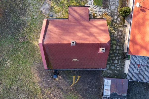 1920x1920wm1-e5a7c-prodej-rodinneho-domu-76-m2-pozemek-655-m2-valsov-dji-20251104150419-0333-d-405d35d8d6-4016171803