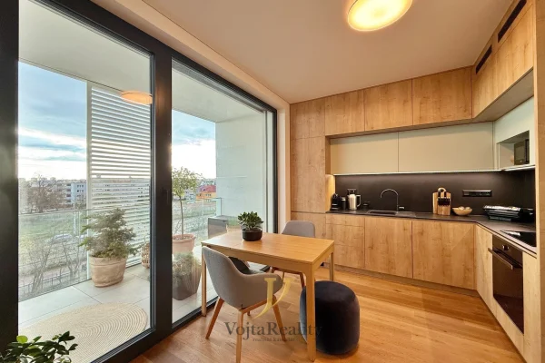 1920x1920wm1-e6124-pronajem-bytu-3-kk-72-m2-olomouc-img-1569-a51135d8d6-1801429649