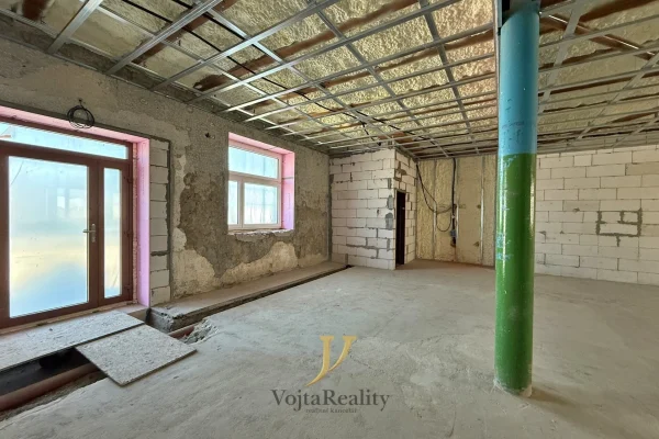 1920x1920wm1-e724f-pronajem-obchodni-prostory-200-m2-olomouc-chvalkovice-img-2381-165835d8d6-2767094826-1