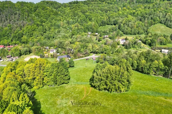 1920x1920wm1-ecf6f-prodej-pozemky-pro-vystavbu-ubytovaciho-zarizeni-55-620-m2-vernirovice-dji-0929-8503014344-4146075358