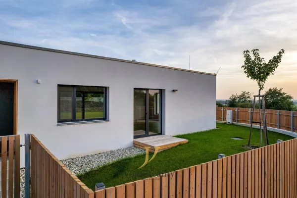 1920x1920wm1-f34a0-prodej-rodinne-domy-168m2-olomouc-drozdin-dji-0094-hdr-1-3e0f35d8d6-2431846452