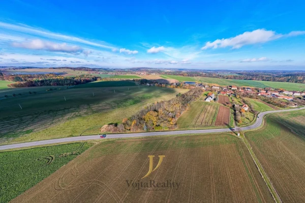 1920x1920wm1-f9917-prodej-stavebniho-pozemku-13-897-m2-budetsko-dji-0150-e67735d8d6-953364952