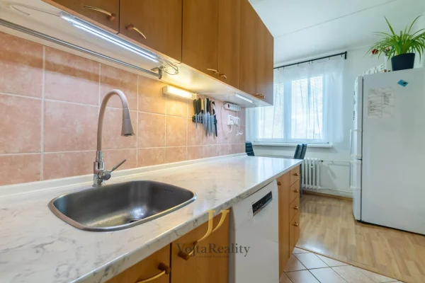 1920x1920wm1-f9bfb-prodej-bytu-3-1-63-m2-olomouc-nova-ulice-047a0433-hdr-7cdc35d8d6-4162004720