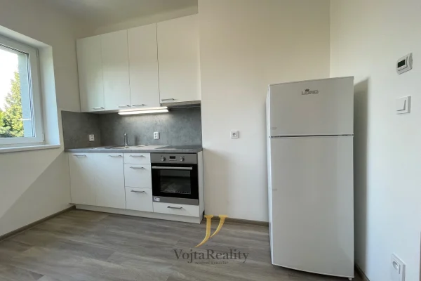 1920x1920wm1-fe26c-pronajem-byty-1-1-31m2-olomouc-lazce-img-1054-2-245335d8d6-26416251